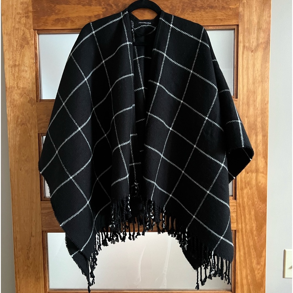 Abercrombie and Fitch fringed cape